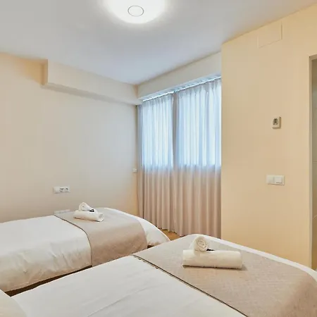 Vitania I Penthouse With Jacuzzi Apartment *